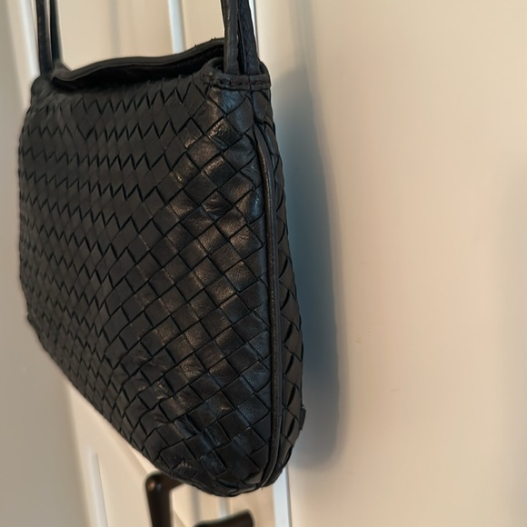 VINTAGE CHARLES JOURDAN-MADE IN ITALY -woven BOTTEGA look alike !! - Picture 2 of 8